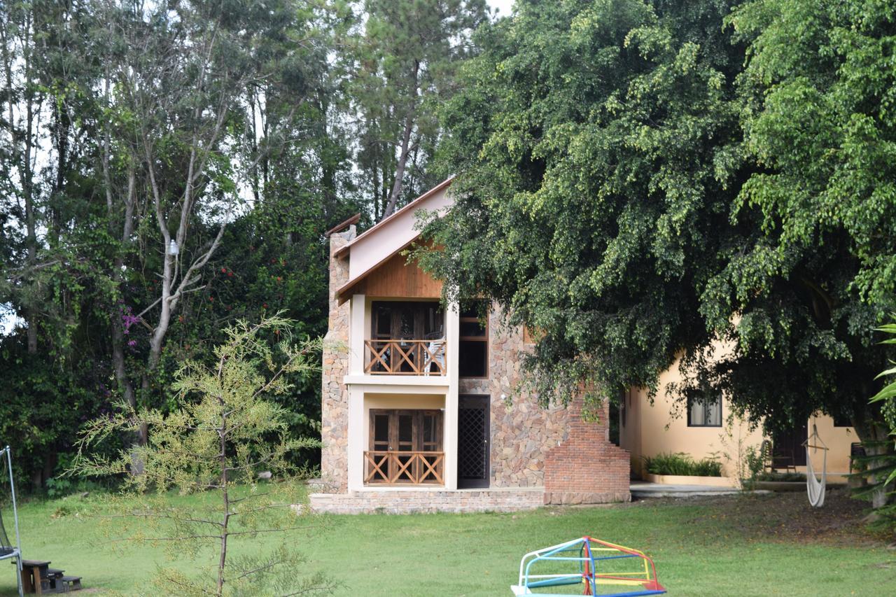 Hotel Rancho Constanza & Cabanas De La Montana 外观 照片