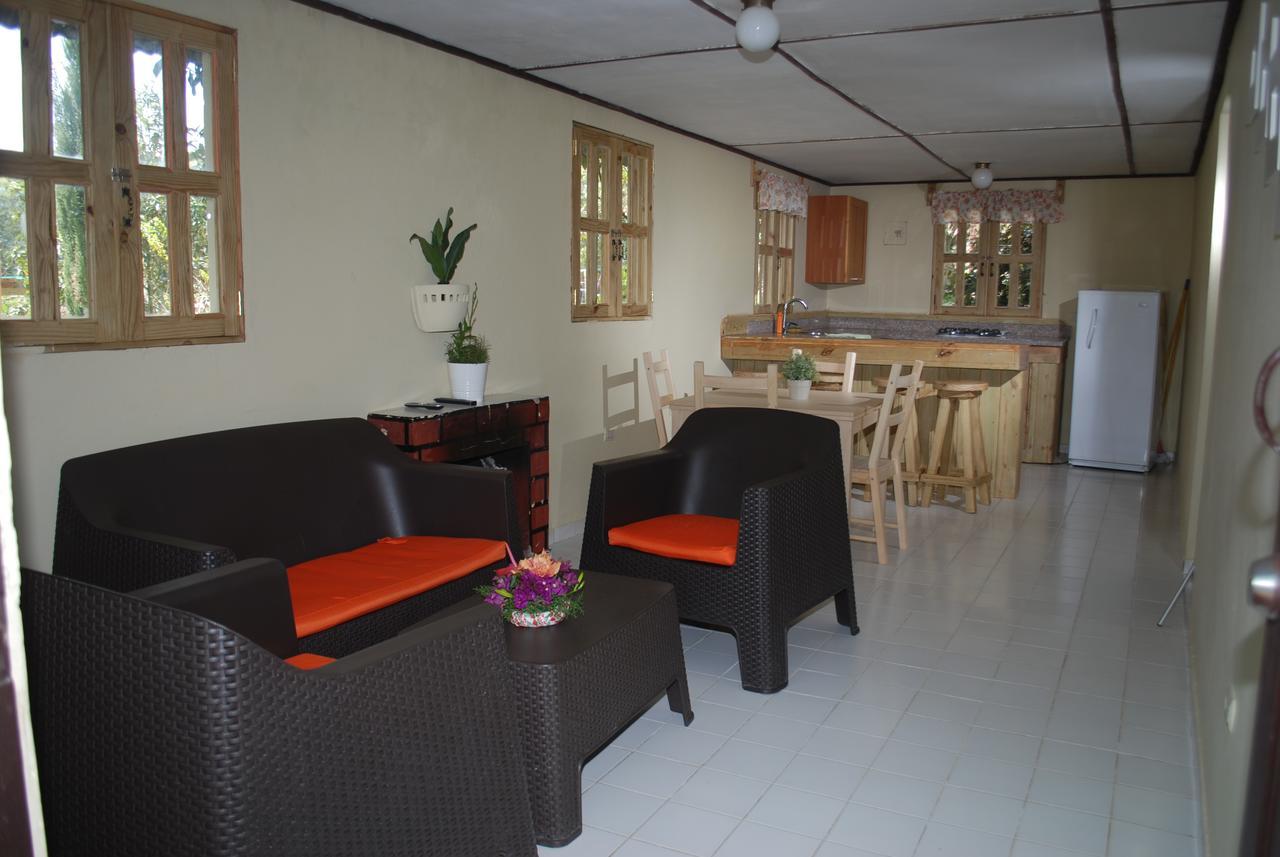 Hotel Rancho Constanza & Cabanas De La Montana 外观 照片