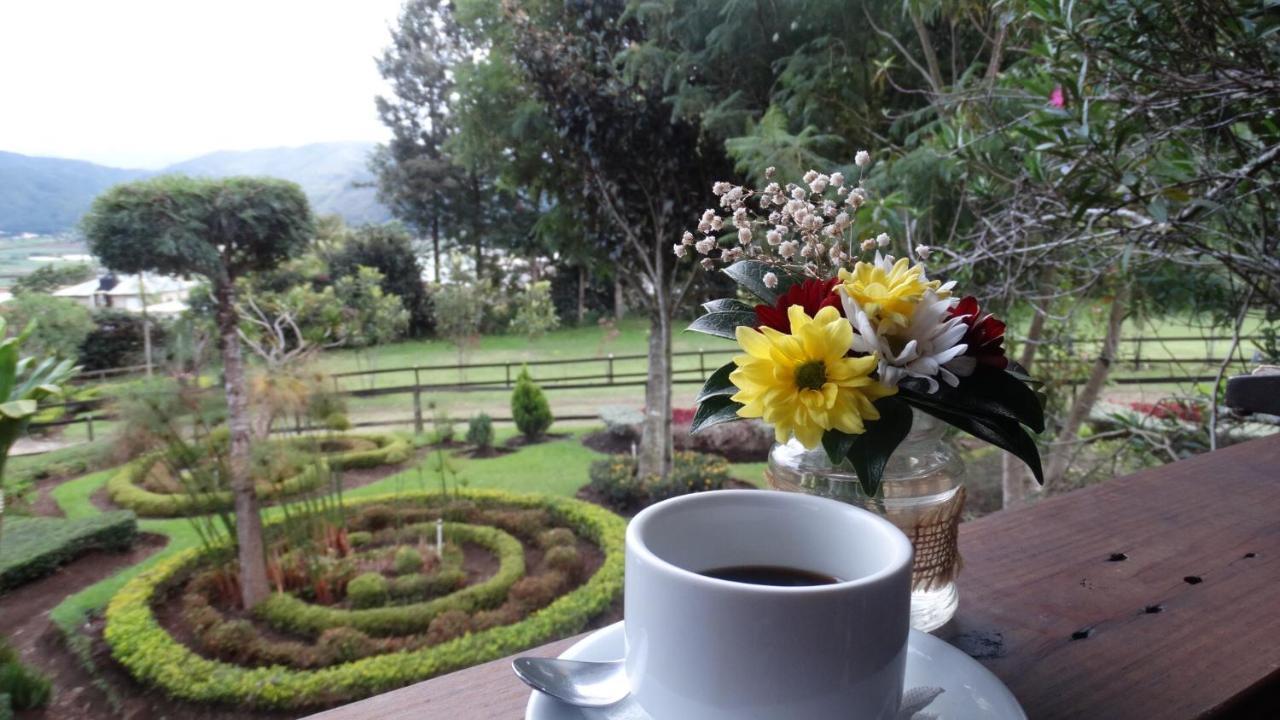 Hotel Rancho Constanza & Cabanas De La Montana 外观 照片