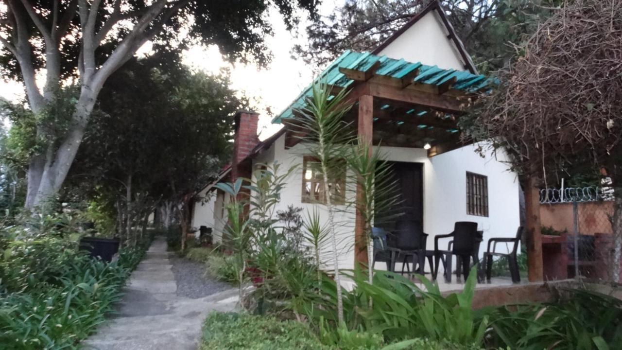 Hotel Rancho Constanza & Cabanas De La Montana 外观 照片